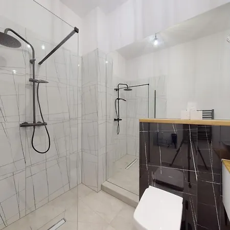 Roomspoznan Pl - Apartamenty I Pokoje Polwiejska 20 - 24H Self Check-In Zewnętrze zdjęcie