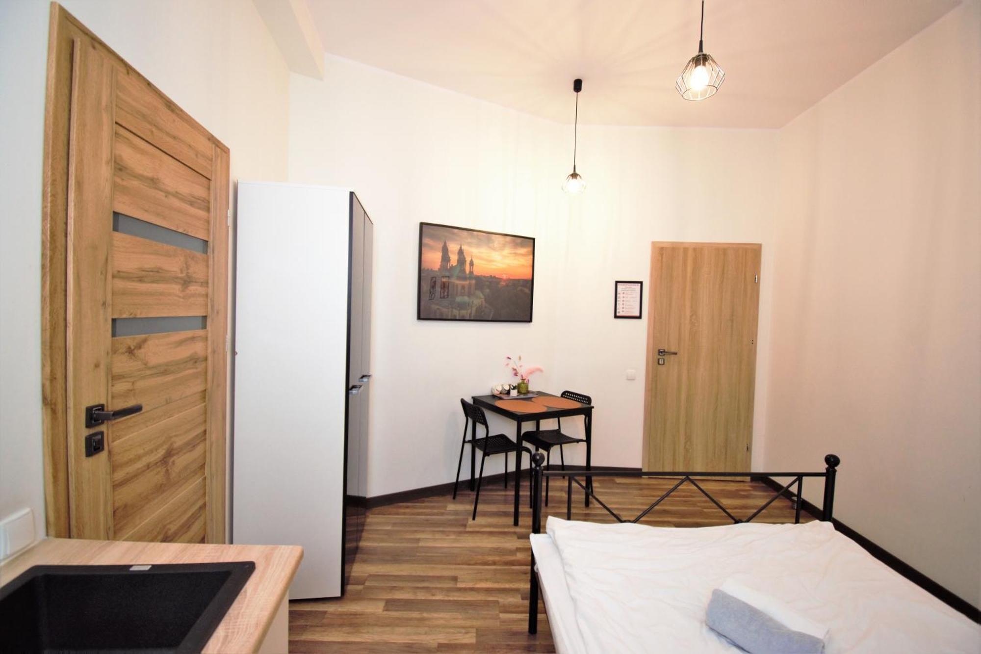 Apartment Roomspoznan Pl - I Polwiejska 20 - 24h Self Check-in Poznan